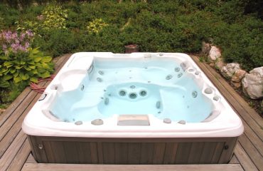 Hot tub that needs to be winterized.